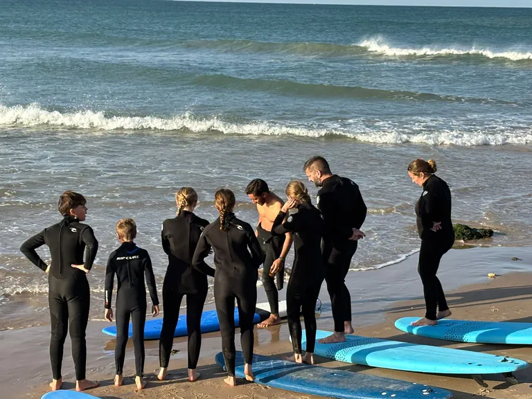 Moniteur de surf enseignant à Dakhla